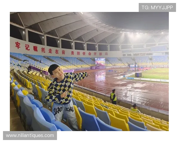 开云爱游戏体育：为体育迷提供全方位的线上线下互动体验